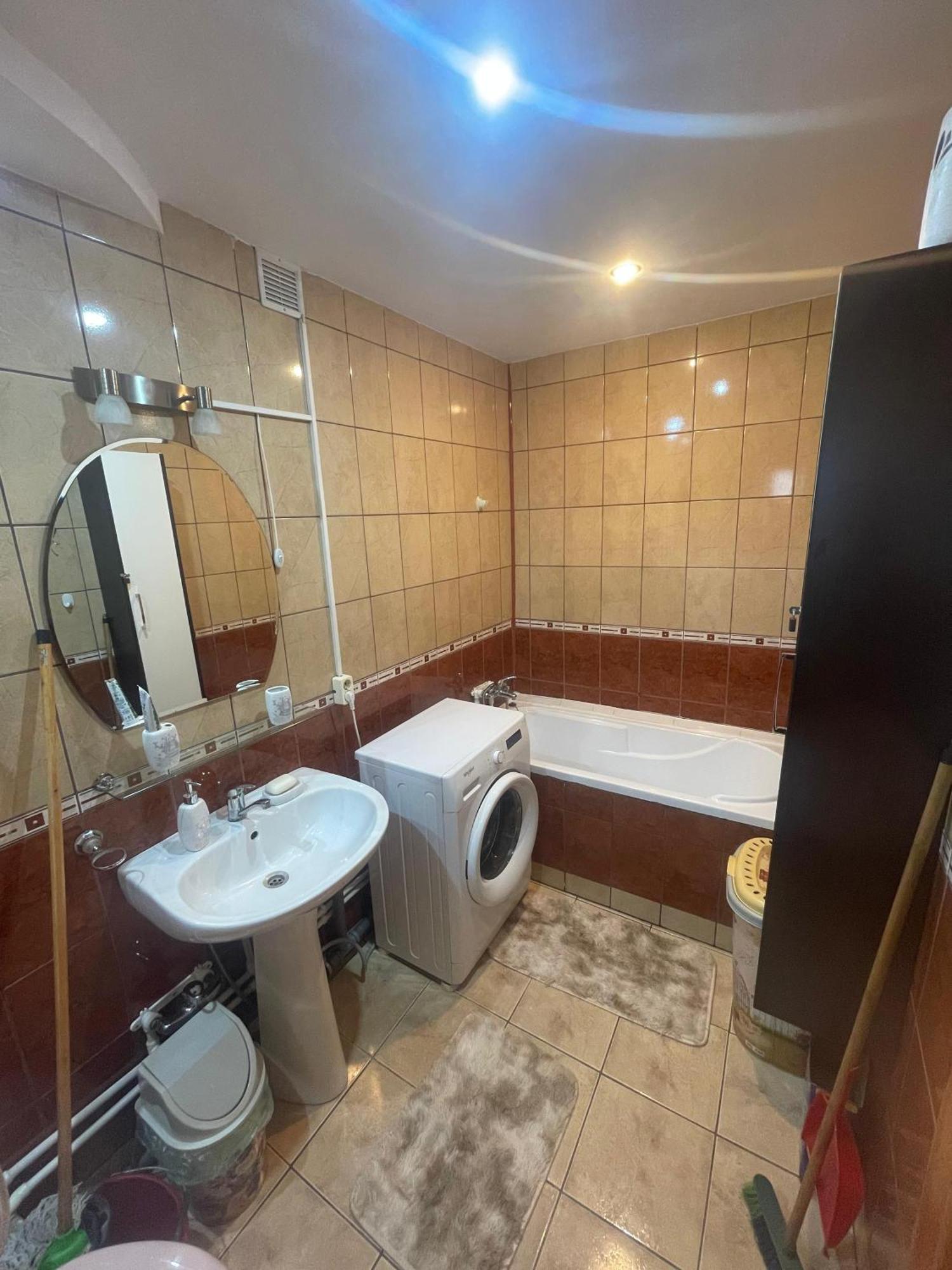 Apartament Gabriela Vulcan  Eksteriør billede